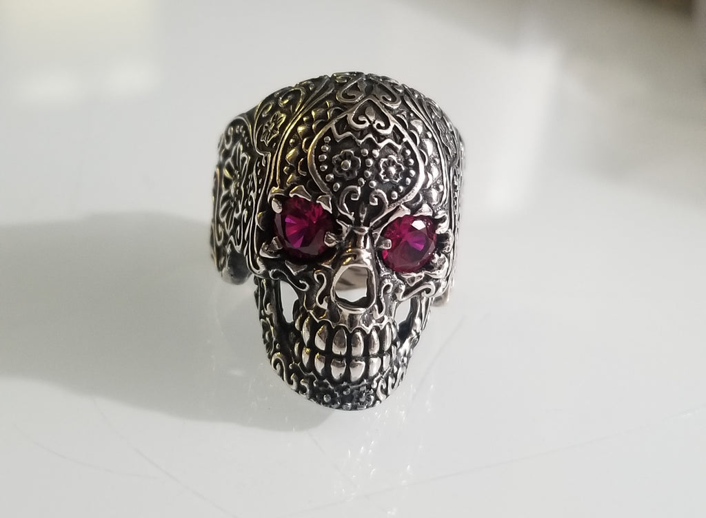 Skull ring size 10